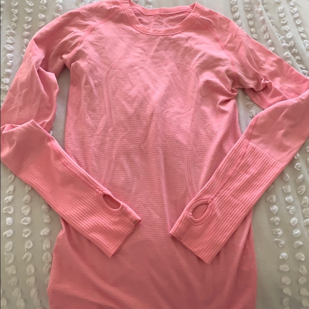 Lululemon swiftly tee